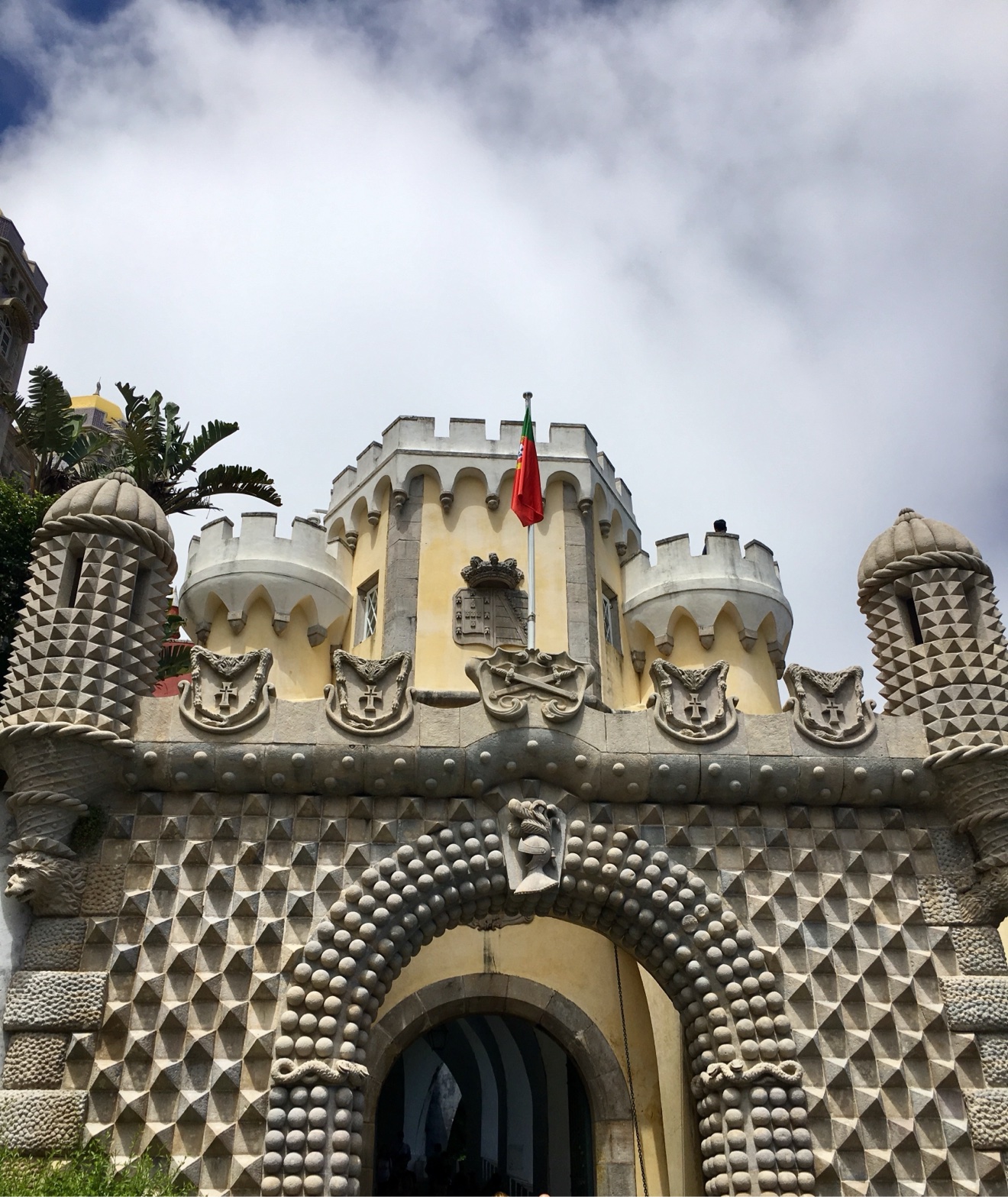 Palacio da Pena gate