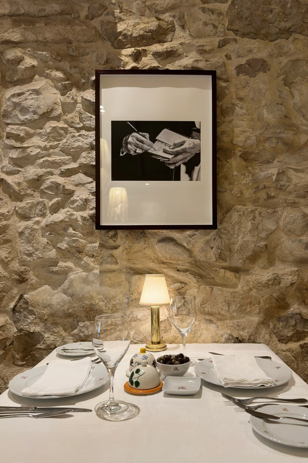 Tia Alice dining room, Fatima